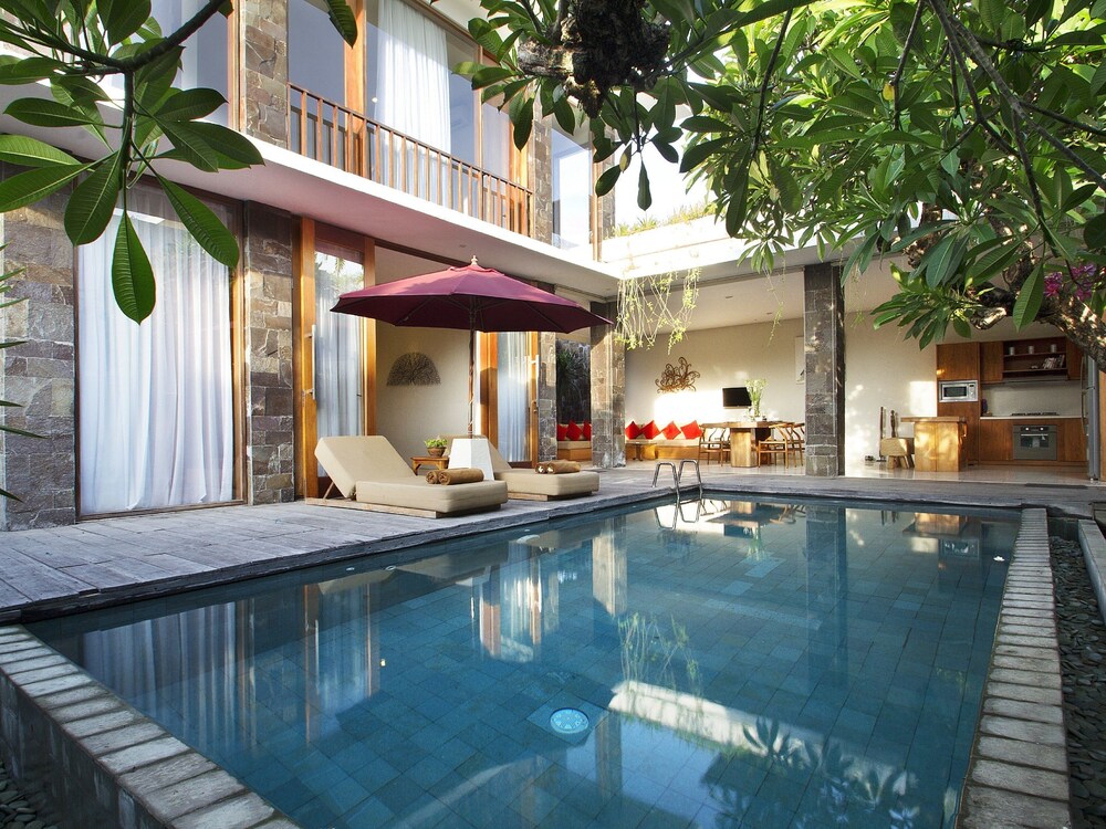 Villa Ruandra — 4-Star Luxury Hotel in Bali, Indonesia