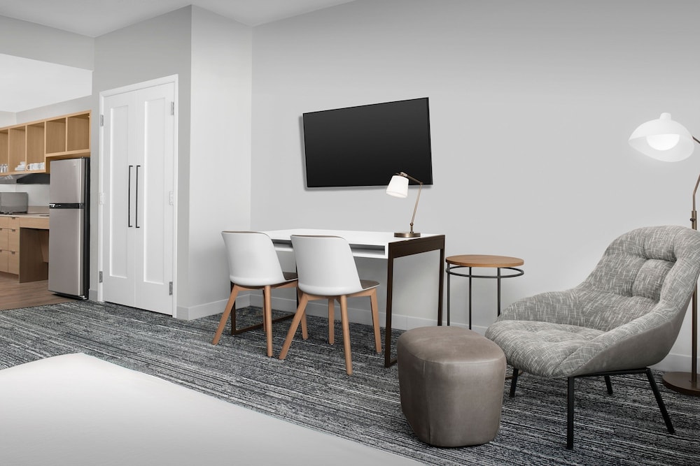TownePlace Suites by Marriott Jacksonville Airport - photo 9