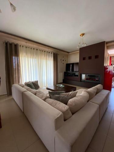 SpitiAyia in Agia, Greece