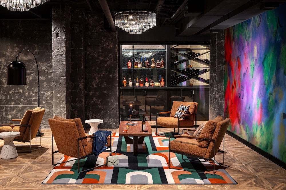 Moxy Springfield Downtown - photo 40