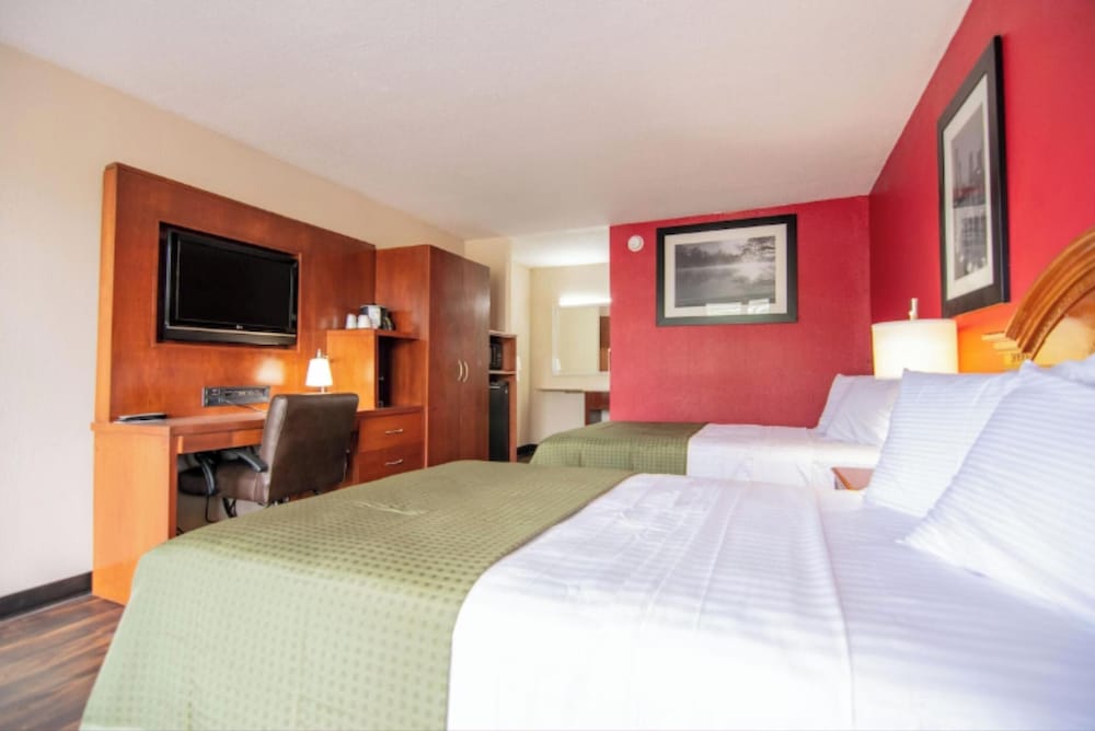 Reidsville Inn & Suites by Oyo Hwy 29 - photo 14
