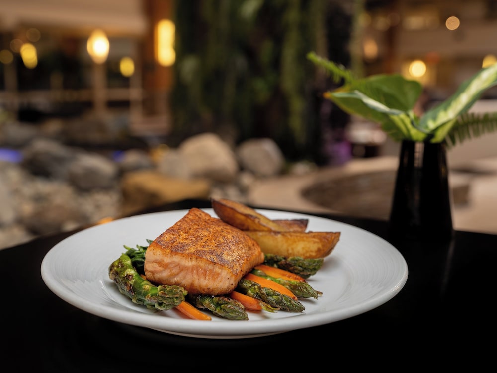 Crowne Plaza Suffern Mahwah by IHG - photo 32