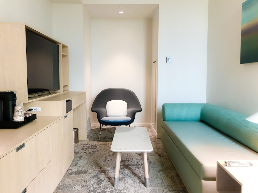 Hotel Eleo at the University of Florida - photo 9