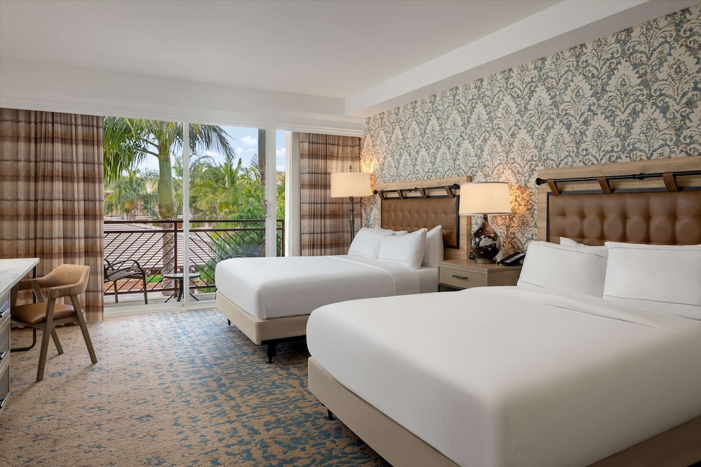 The Cassara Carlsbad Tapestry Collection by Hilton - photo 18
