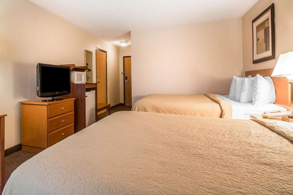 Quality Inn Morris I 80 - photo 17
