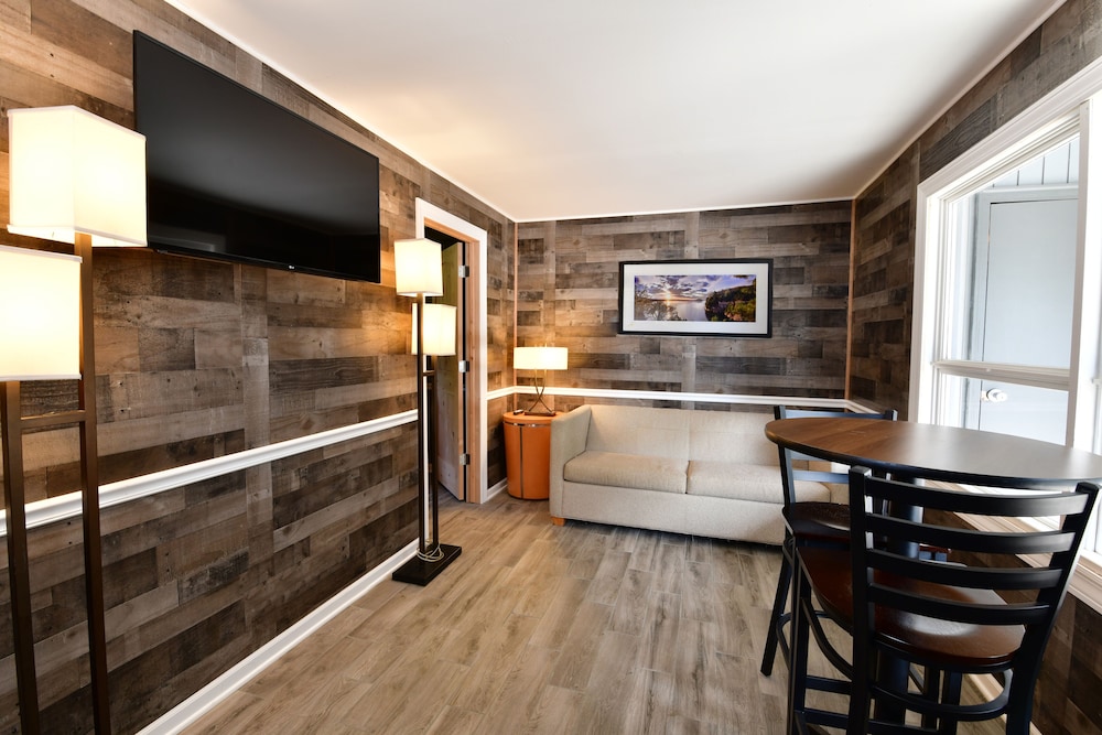 Delton Oaks Resort - photo 75