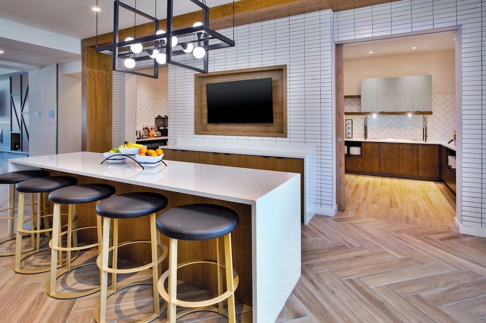 Staybridge Suites Grand Rapids South by IHG - photo 33