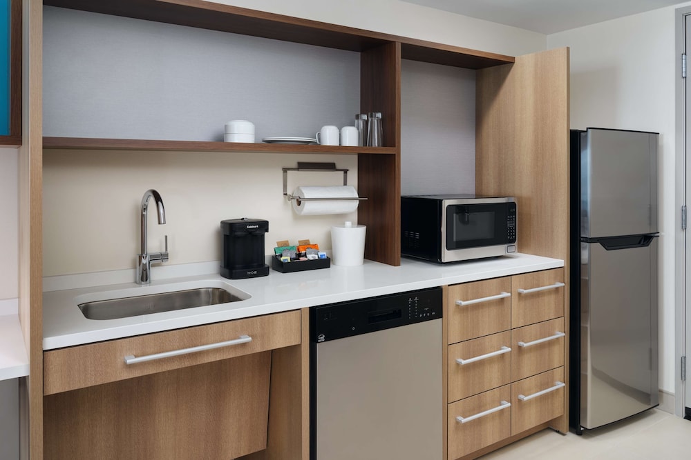 Home2 Suites by Hilton Towson - photo 8
