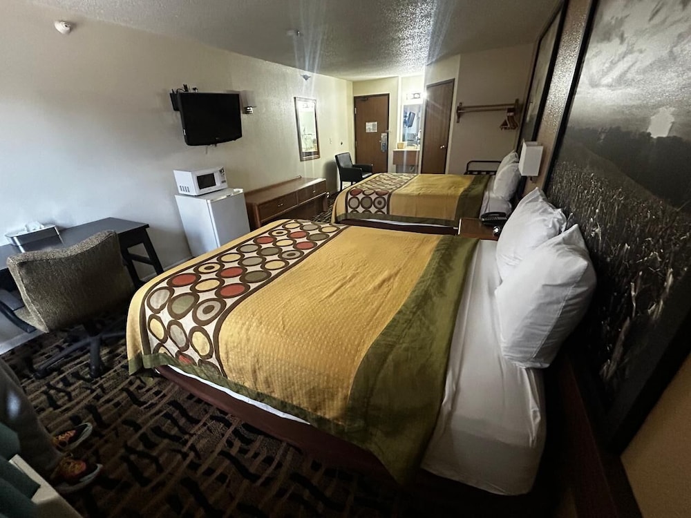 Oyo West Point Inn - photo 12