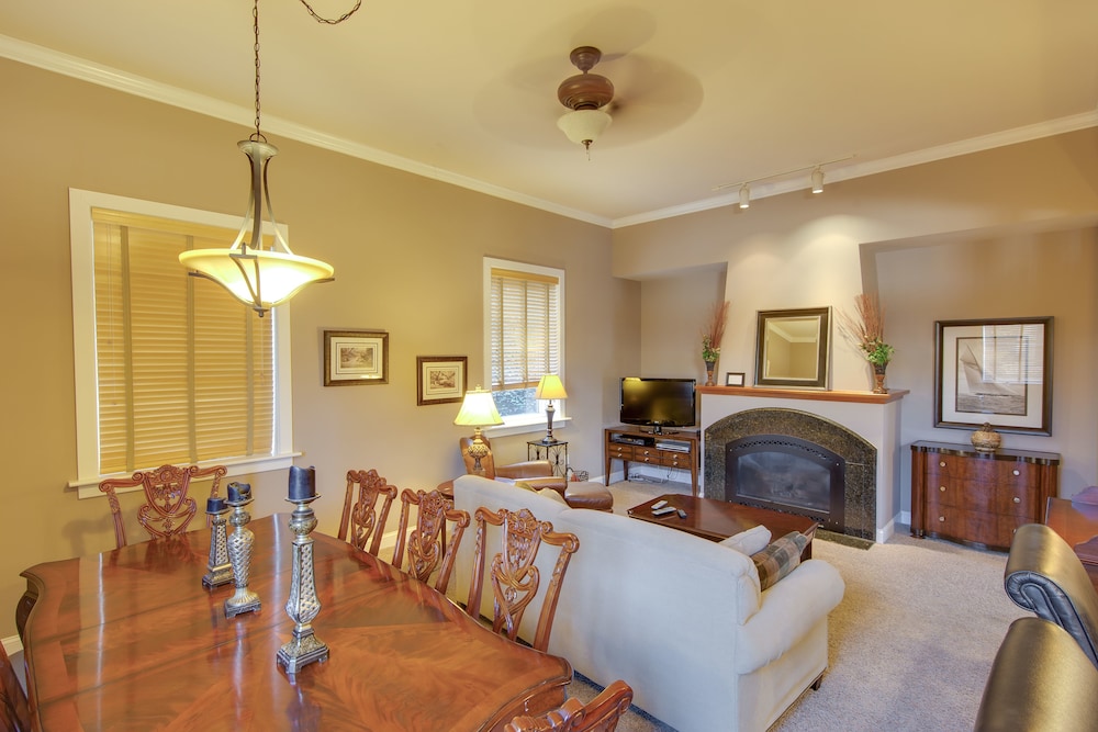 Posh Boutique Hotel in Asheville, United States