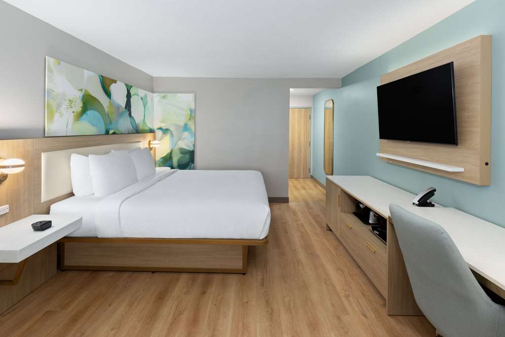 Wyndham Garden Louisville KY - photo 13