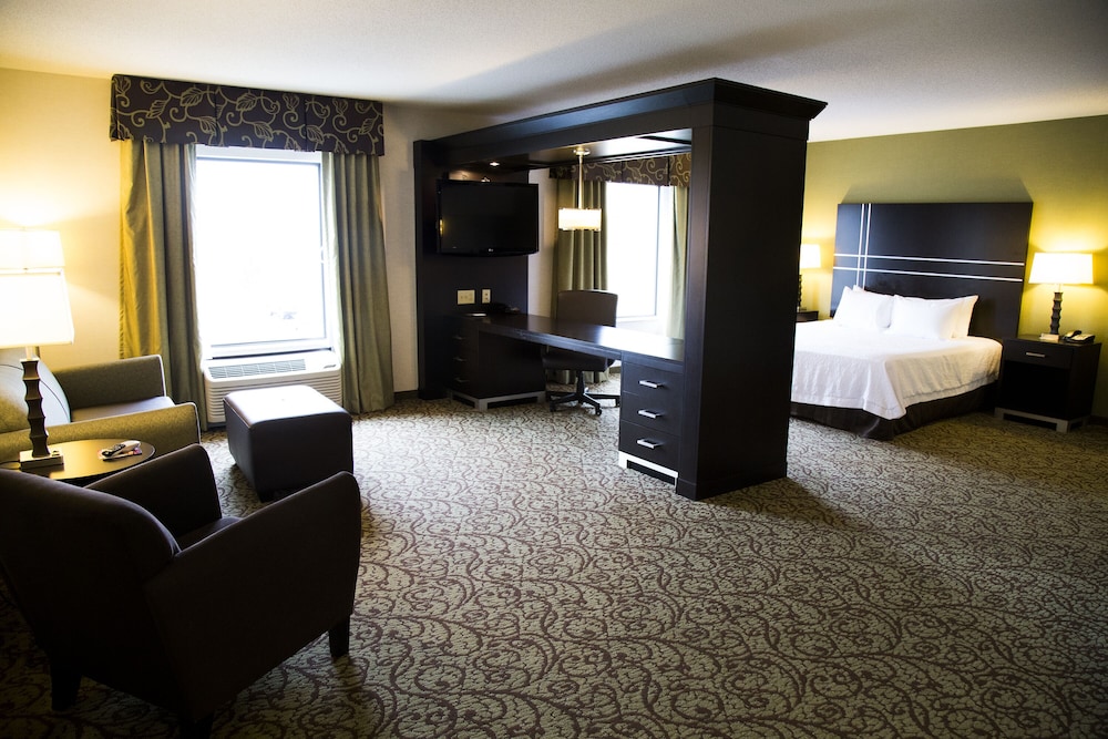 Hampton Inn & Suites Sharon - photo 14