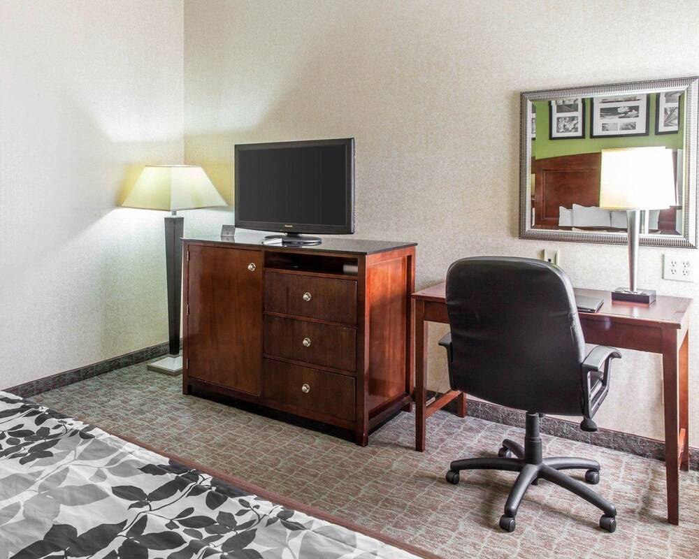 Sleep Inn & Suites Near Joint Base Andrews Washington Area - photo 25