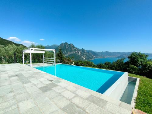 Iseolakerental Trivia Resort — Solto Collina