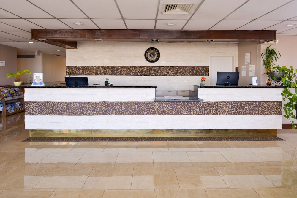 Ramada by Wyndham Grand Junction - photo 4