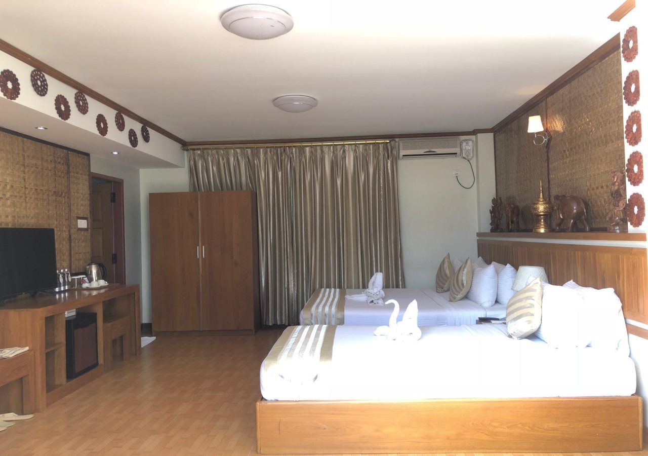 Ten Mile Hotel — Yangon — photo 4