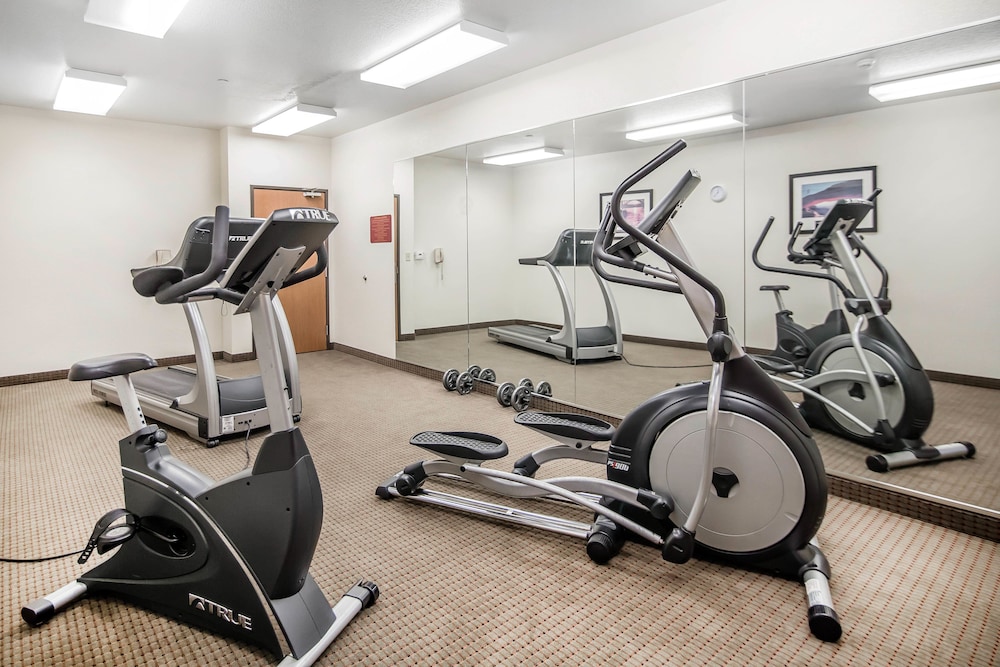 Quality Inn Parsons North - photo 20