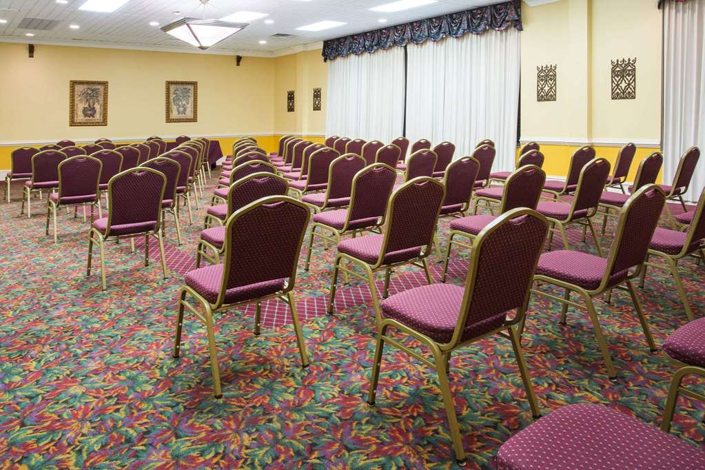 Ramada by Wyndham Wytheville - photo 10