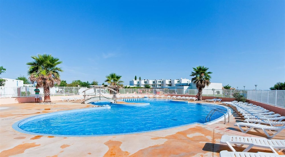 Village Vacances des Rives des Corbieres — hotel in Leucate