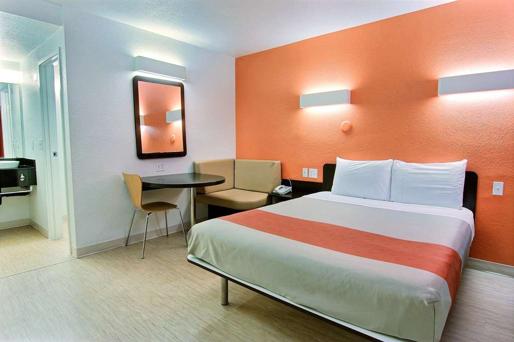 Motel 6 Corpus Christi TX East North Padre Island - photo 25