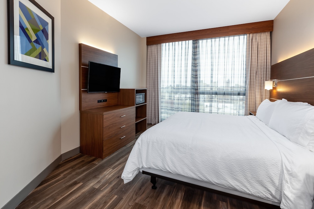 Holiday Inn Express NYC Brooklyn Sunset Park by IHG - photo 14