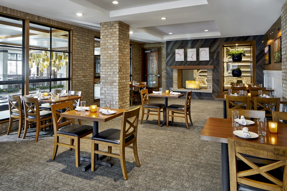 The Hotel Landing - photo 46