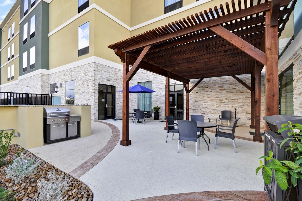 Homewood Suites By Hilton New Braunfels - photo 27