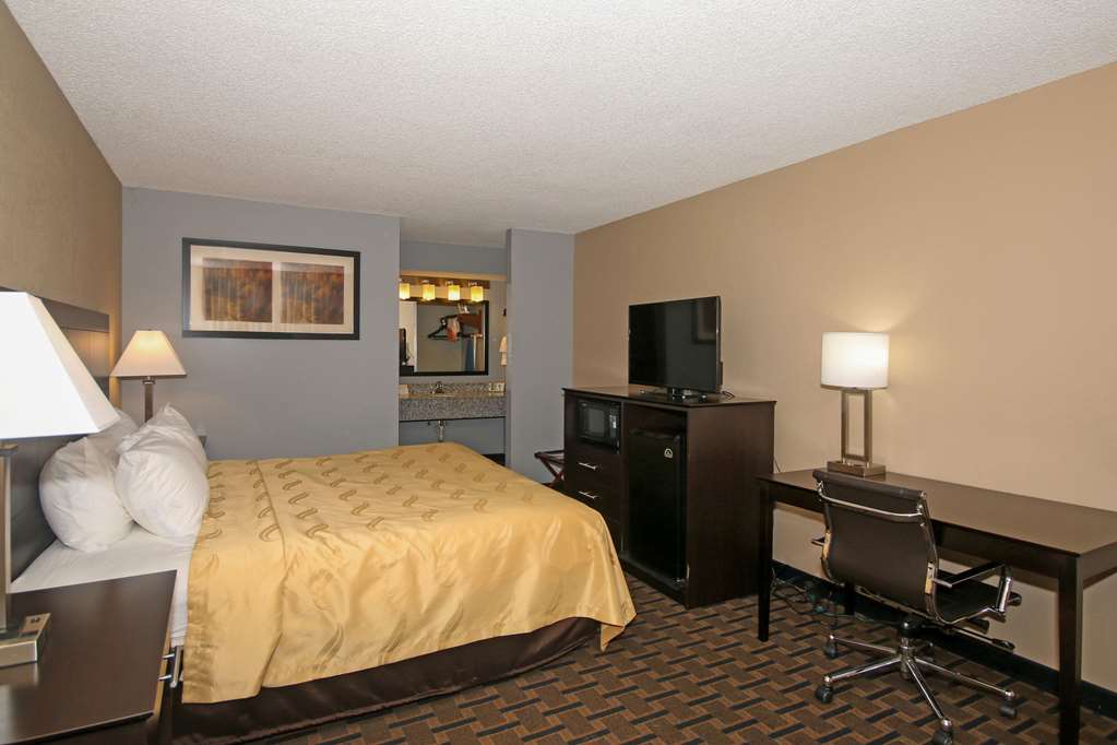 Quality Inn Clinton Laurens I 26 - photo 8