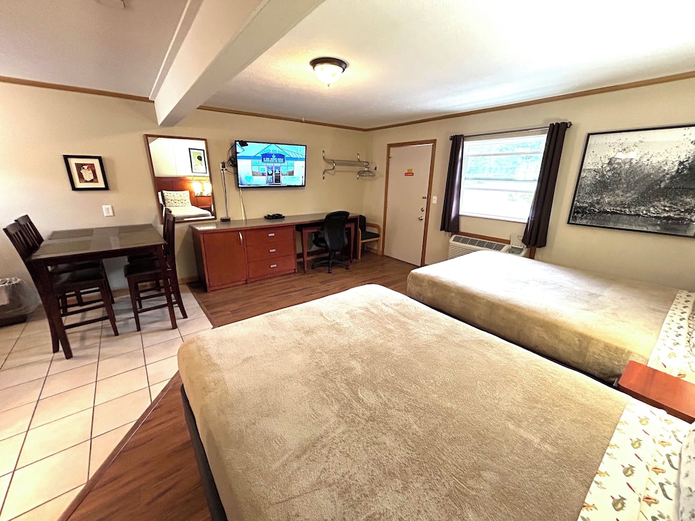 Hunter's Friend Resort - last minute hotel in Branson