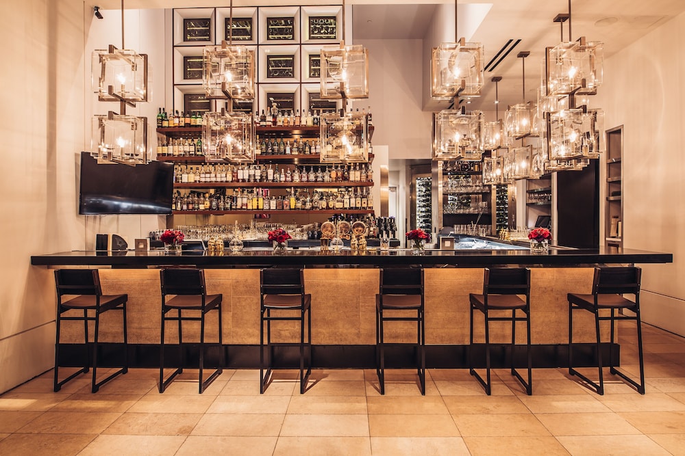 מזון ומשקאות