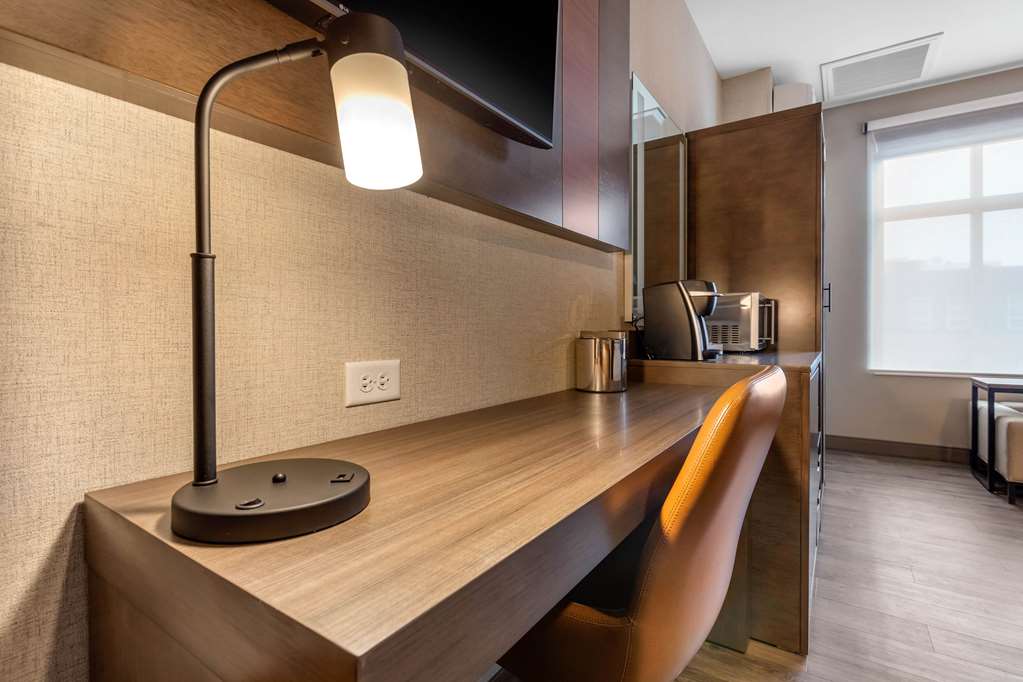 Cambria Hotel Omaha Downtown - photo 12