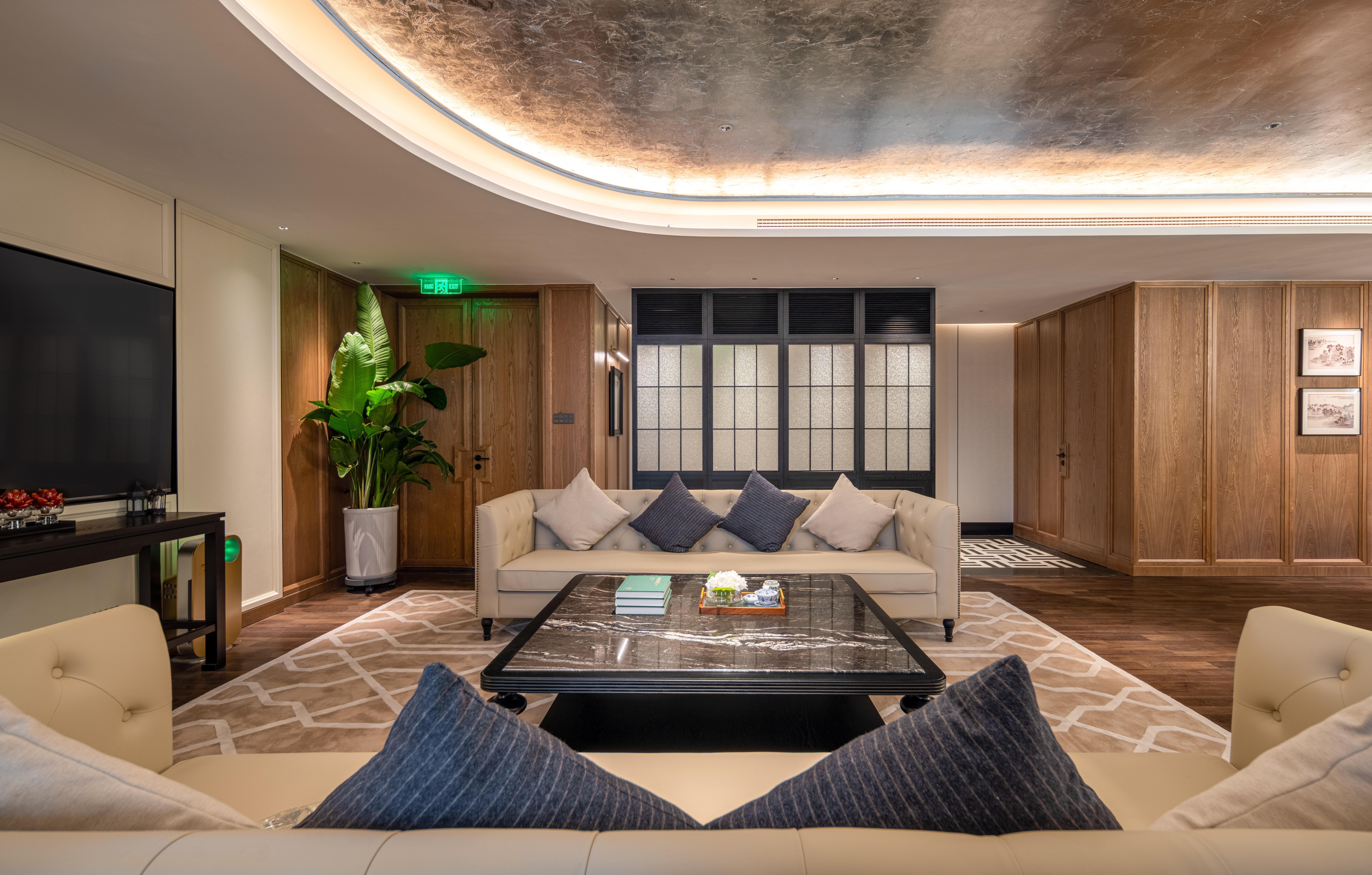 Blossom Hotel Huai An Yushouli — 5-Star Luxury Hotel in Huai'an, People's Republic of China