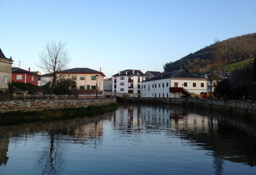 Hotel La Bilbaina — Vegadeo