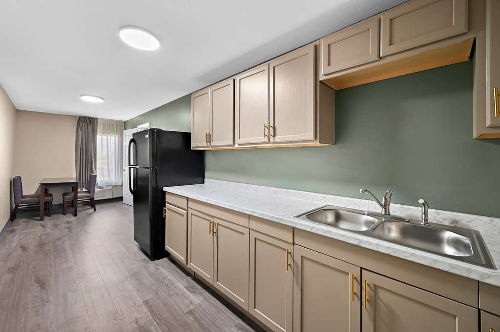 Quality Inn Fort Myers Cape Coral - photo 13