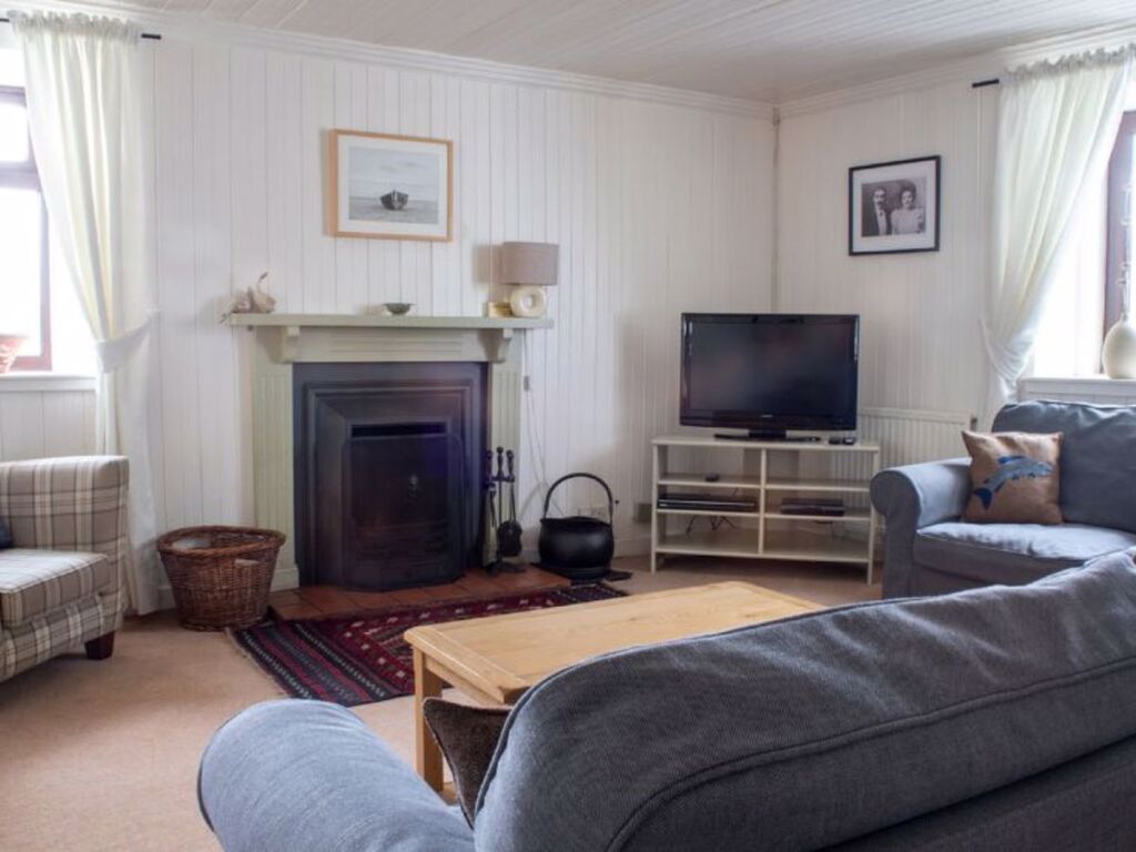 Holiday Home Ploughman by Interhome — 4-Star Luxury Hotel in Portree, United Kingdom