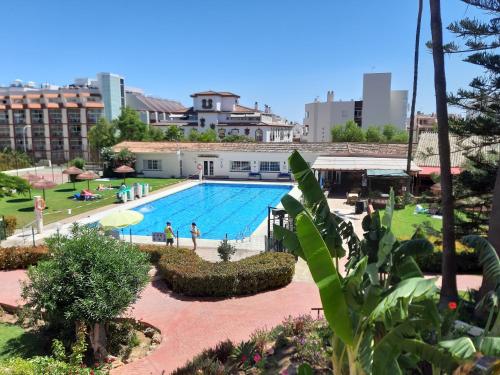 Carihuela Palace — Torremolinos