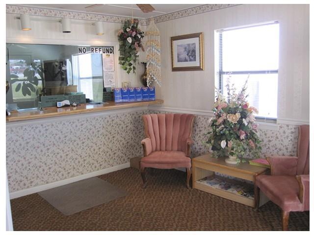 Scottish Inn Clanton - photo 5