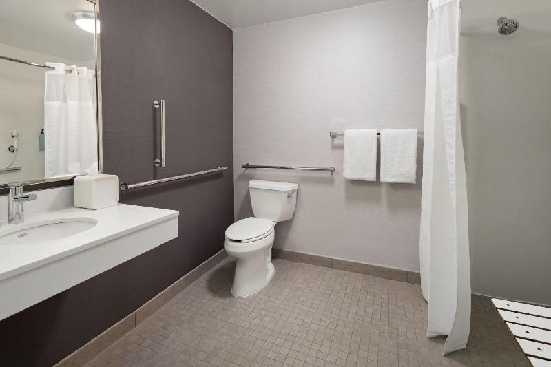 Courtyard Chicago Waukegan Gurnee - photo 54