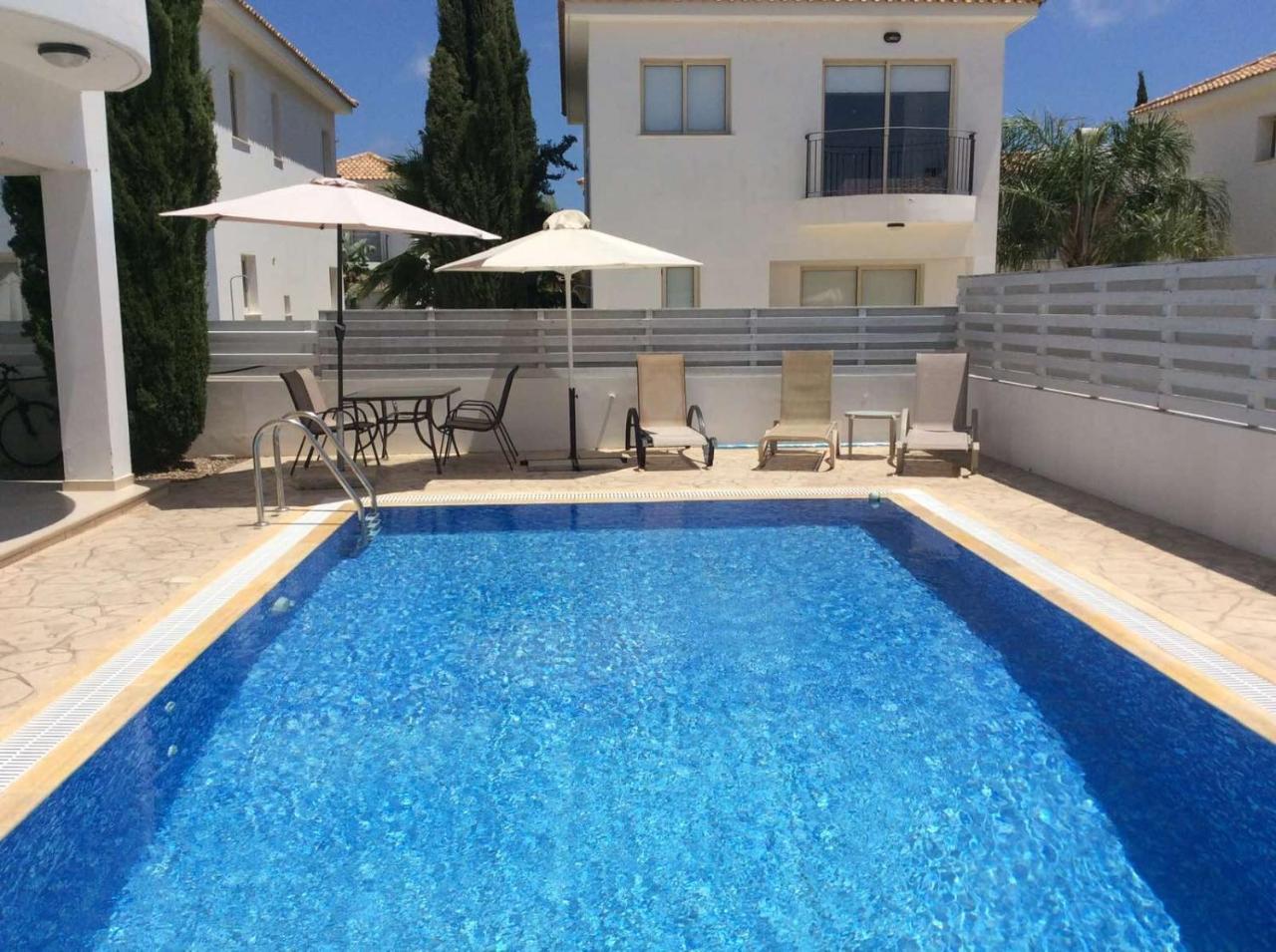 LC Palm Villa
