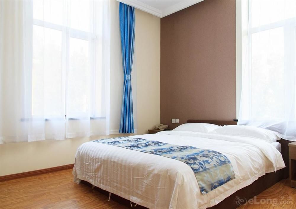 Qingdao Gangwan 37 Youth Hostel — 4-Star Luxury Hotel in Qingdao, People's Republic of China