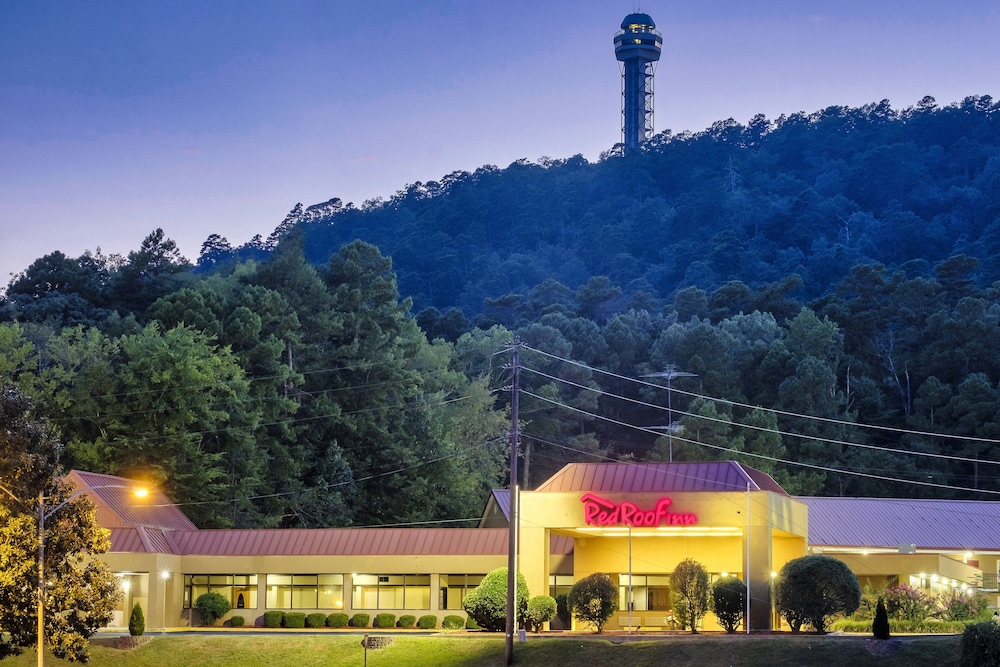 Red Roof Inn Hot Springs - featured photo