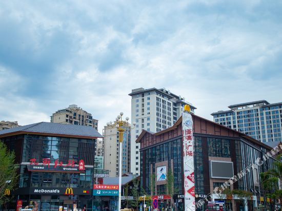 Ziyang Yuelai B & B in Ziyang, People's Republic of China