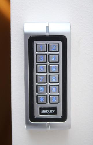 Parilament on Rustaveli 4 rooms
