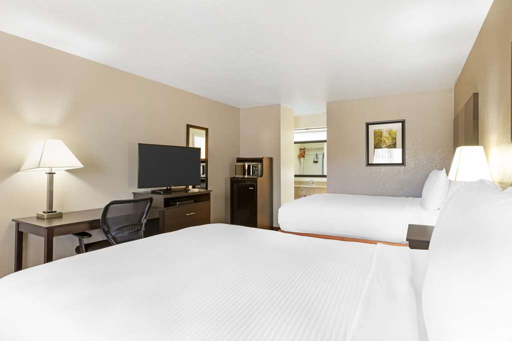 Best Western Sawmill Inn - photo 17