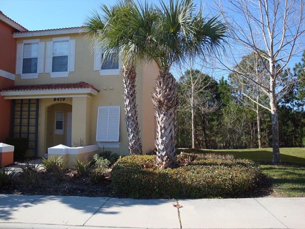 3BR 2.5BA Home in Emerald Island Resort by CV 8479 - photo 41