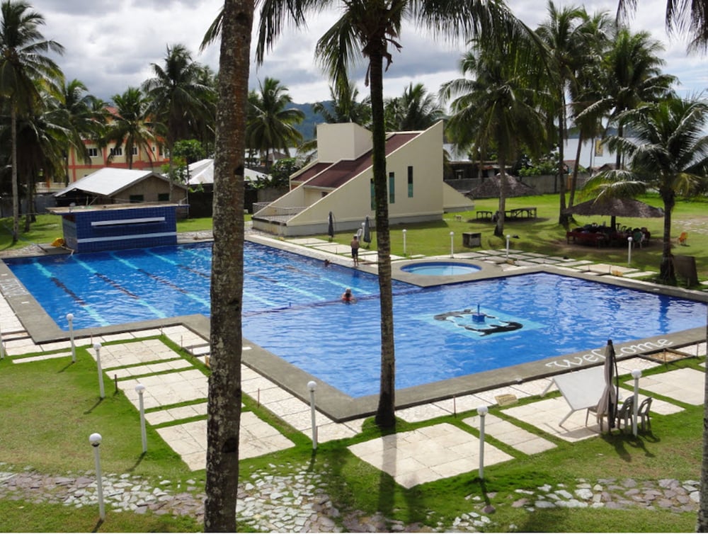 Fiesta Resort - carbon neutral hotel in Surigao