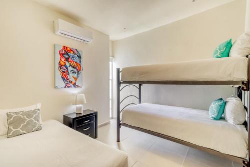 Selvanova Coto 4B Villa Flamingos 437F — 4-Star Luxury Hotel in Playa Del Carmen, Mexico