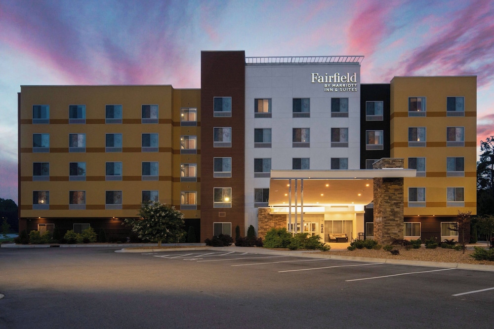 Fairfield Inn & Suites by Marriott Rocky Mount - photo 26