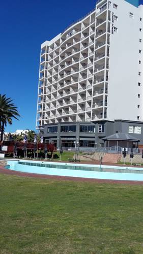 Diaz Strand Hotel and Resort