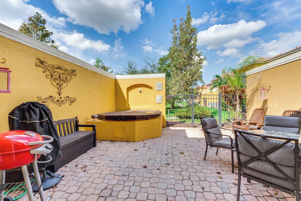 Townhome 7 Mi to Disney Parks: Resort Pool Access - photo 21